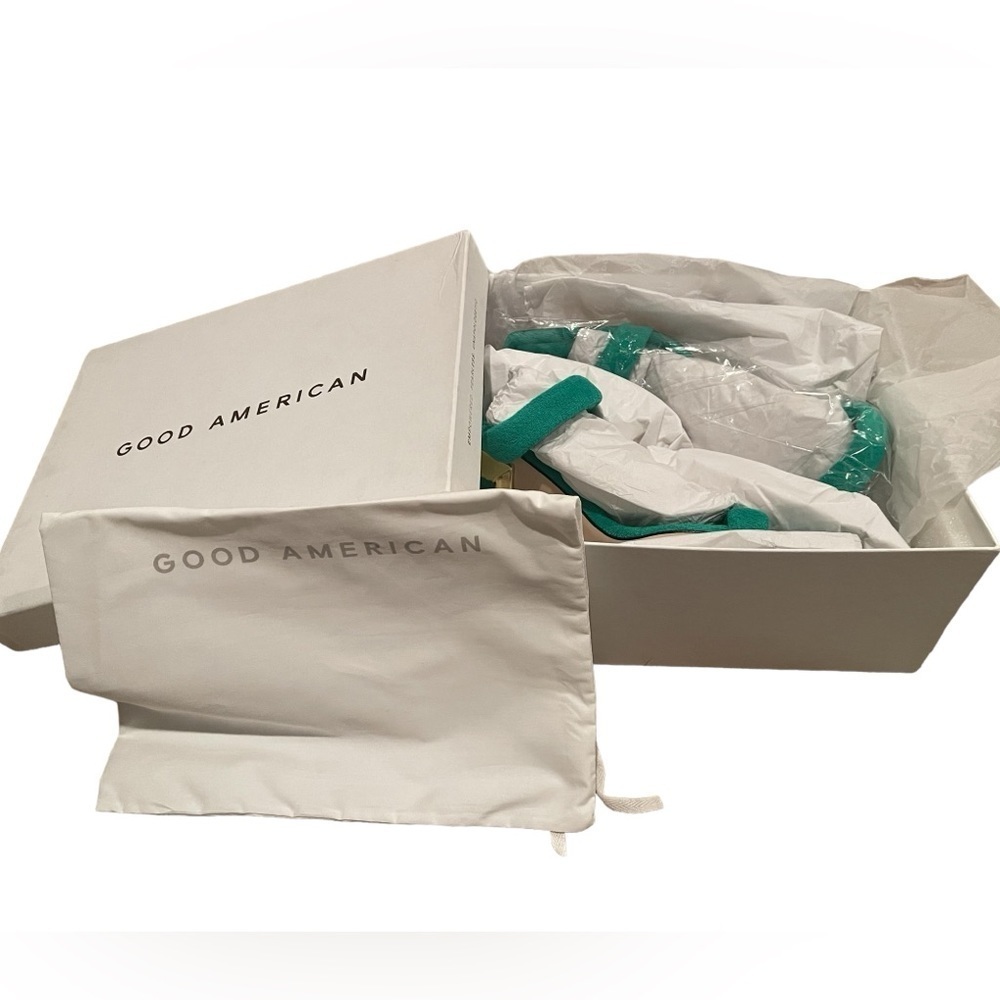 Good American Green Heels - Picture 2 of 14